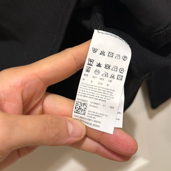 Hugo Boss Black 1/4 Zip Sweater - Picture 6 of 6